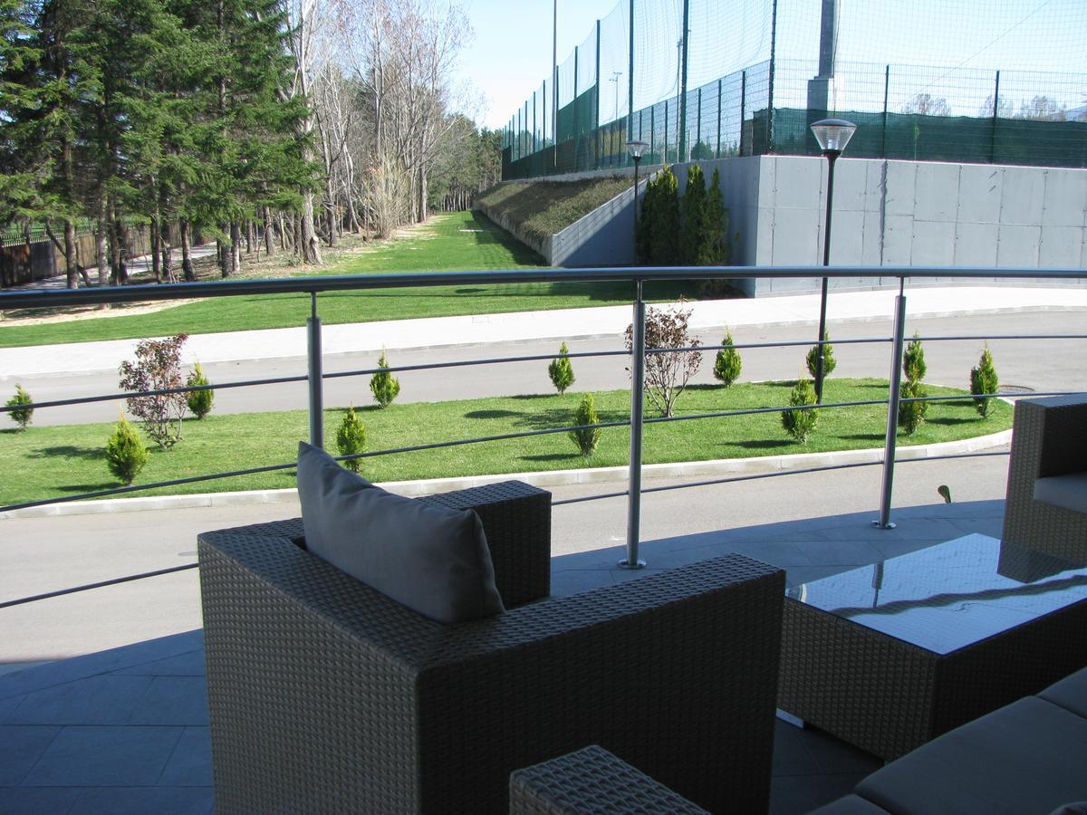 Bon Bon Park Hotel & Spa Boyana Sofia Esterno foto